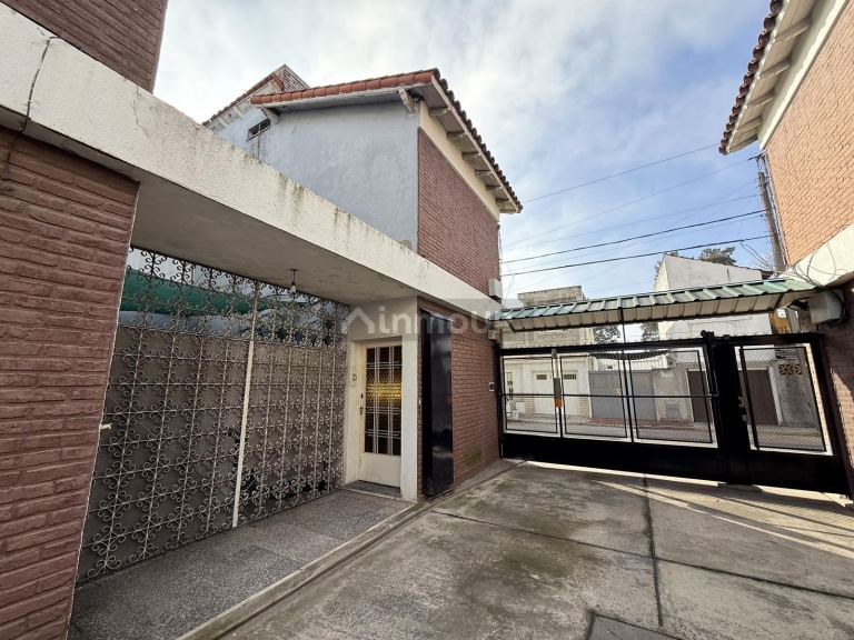 P H en Venta en La Matanza, G.B.A. Zona Oeste