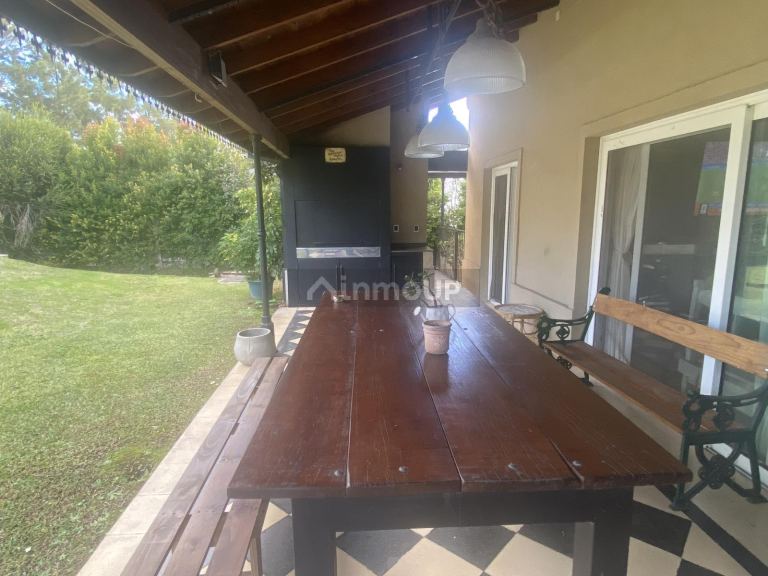 Casa en Alquiler en Escobar, G.B.A. Zona Norte
