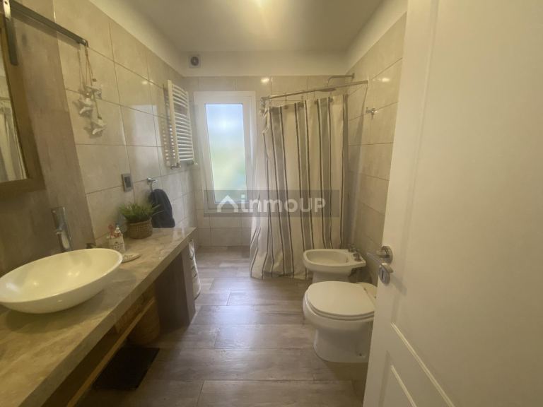 Casa en Alquiler en Escobar, G.B.A. Zona Norte