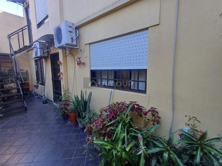 P H en Venta en La Matanza, G.B.A. Zona Oeste