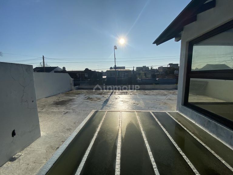 P H en Venta en La Matanza, G.B.A. Zona Oeste