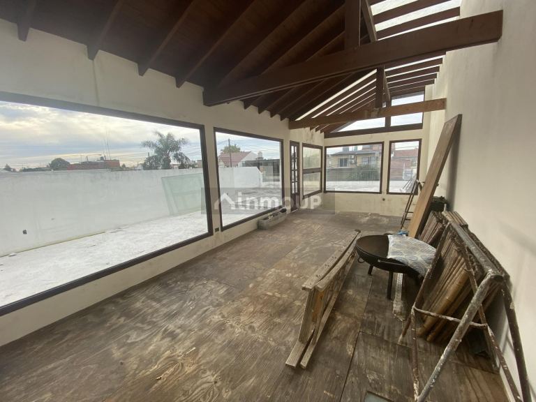 P H en Venta en La Matanza, G.B.A. Zona Oeste