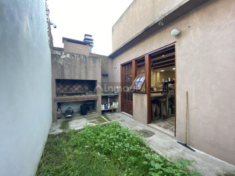 P H en Venta en La Matanza, G.B.A. Zona Oeste