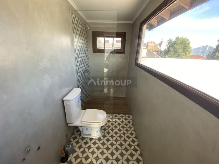 P H en Venta en La Matanza, G.B.A. Zona Oeste