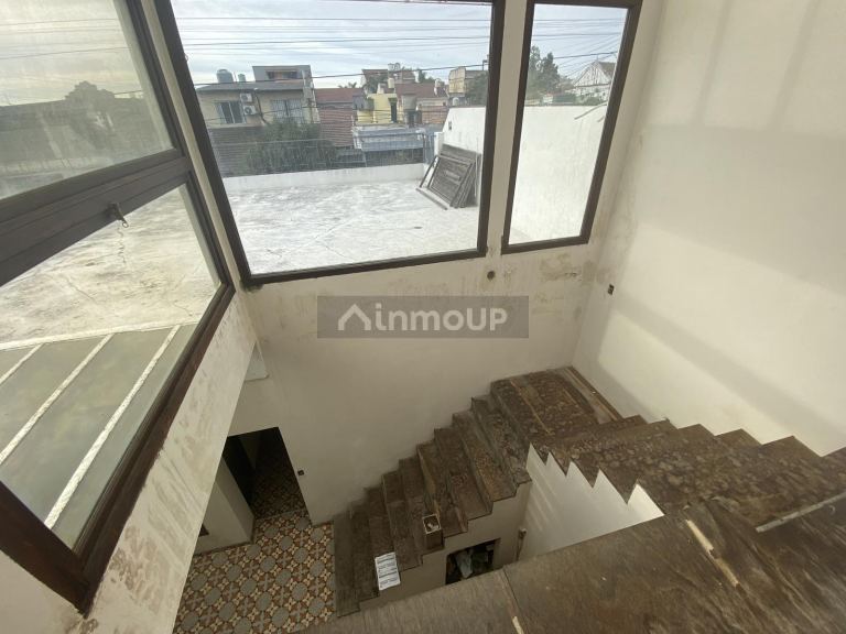 P H en Venta en La Matanza, G.B.A. Zona Oeste