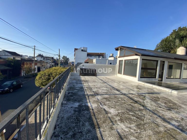 P H en Venta en La Matanza, G.B.A. Zona Oeste