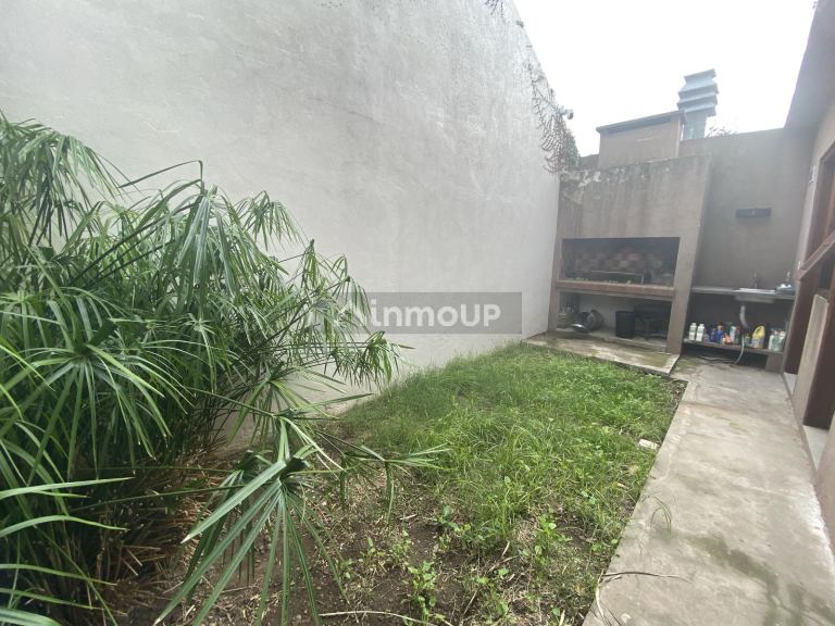 P H en Venta en La Matanza, G.B.A. Zona Oeste