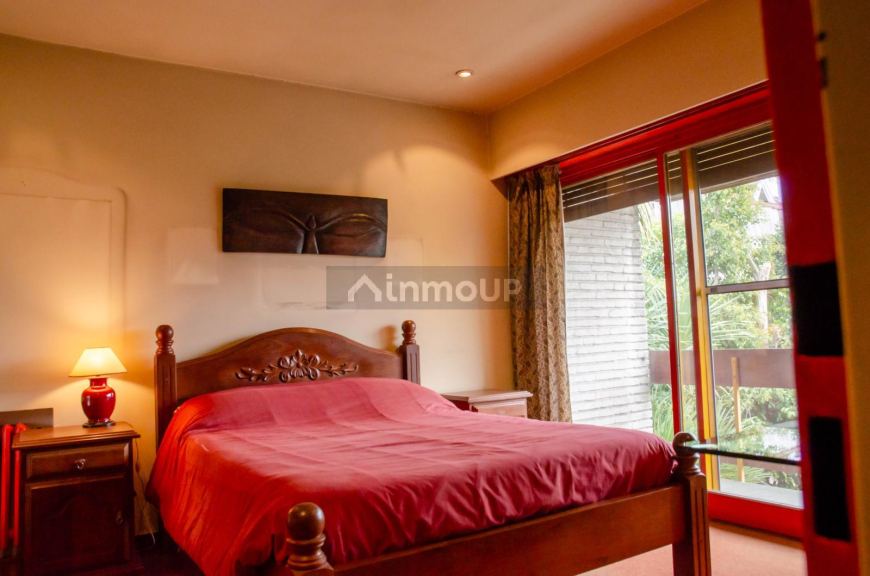 Casa en Venta en Hurlingham, G.B.A. Zona Oeste