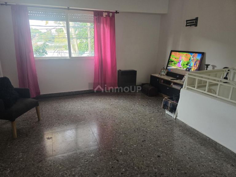 Casa en Venta en Tres de Febrero, G.B.A. Zona Oeste