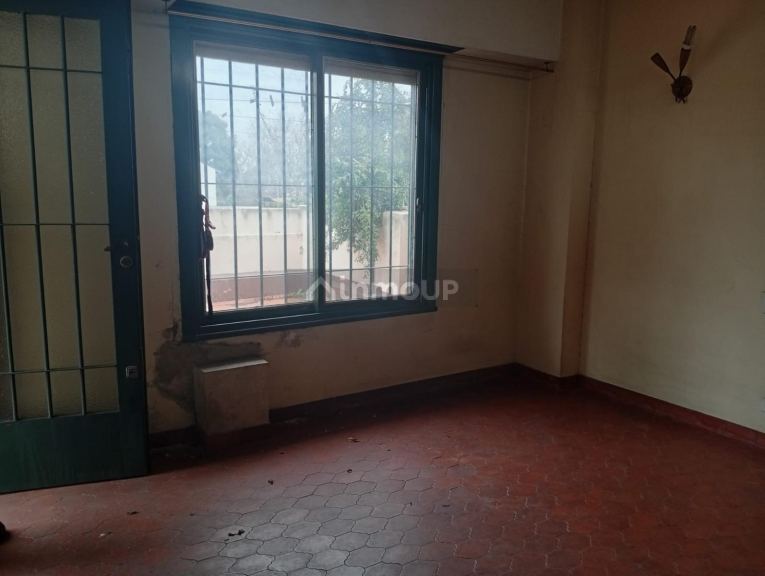 Casa en Venta en Moron, G.B.A. Zona Oeste