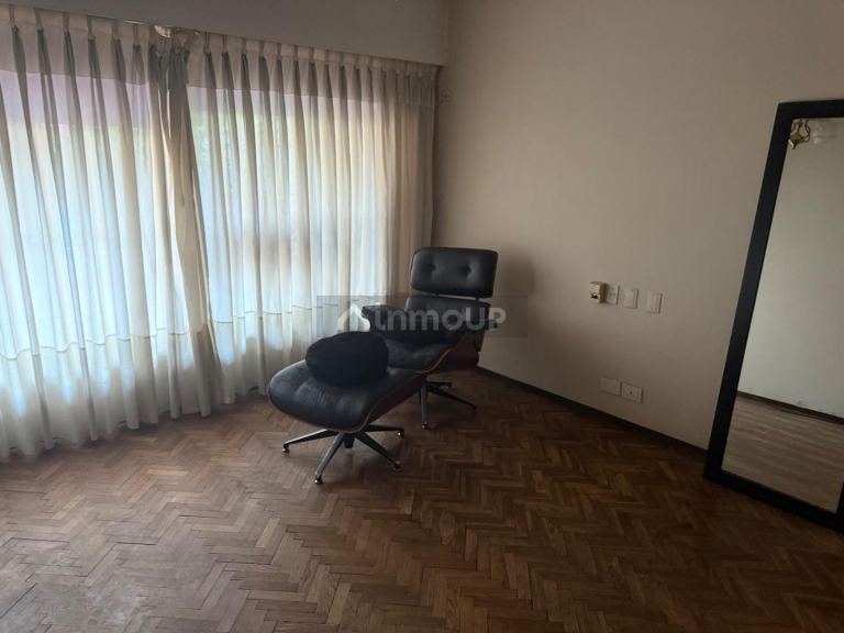 Casa en Venta en Moron, G.B.A. Zona Oeste