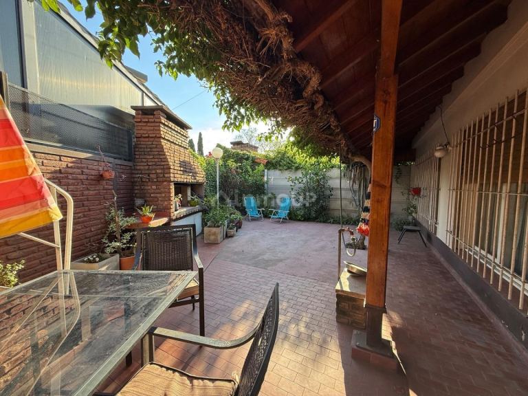 Casa en Venta en Moron, G.B.A. Zona Oeste
