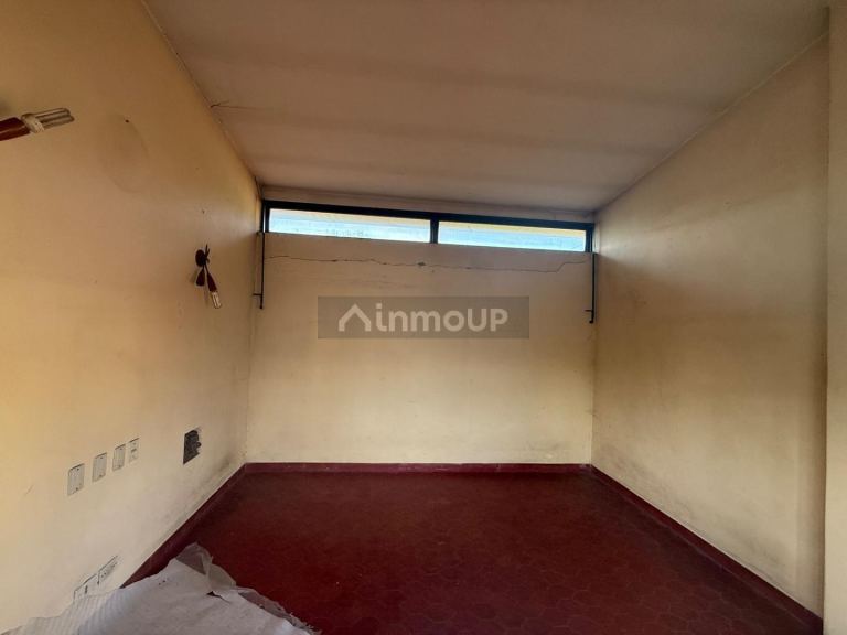 Casa en Venta en Moron, G.B.A. Zona Oeste