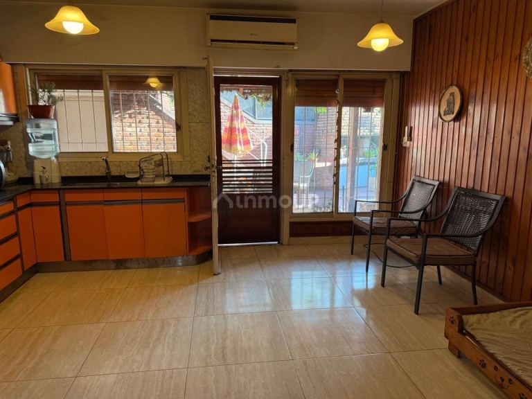 Casa en Venta en Moron, G.B.A. Zona Oeste