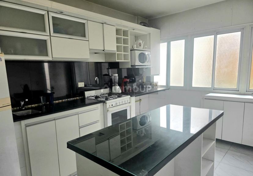 Departamento en Venta en General San Martin, G.B.A. Zona Norte