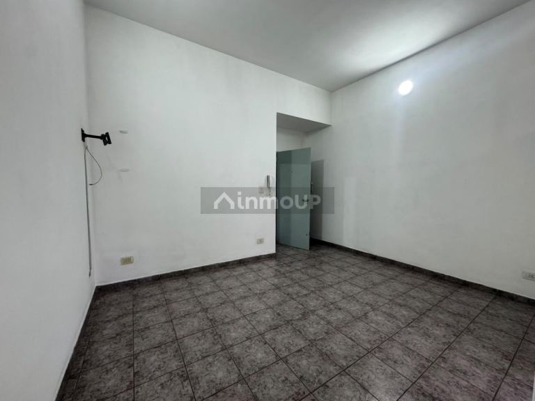 Departamento en Alquiler en Moron, G.B.A. Zona Oeste