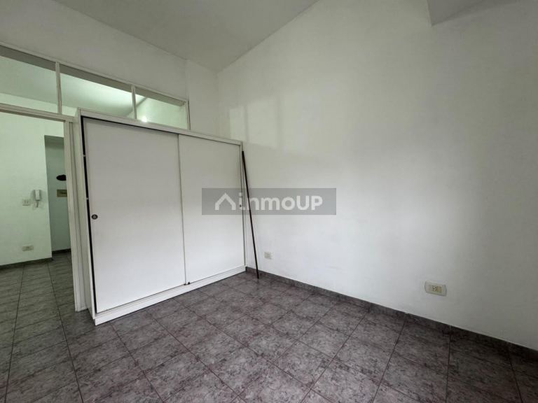 Departamento en Alquiler en Moron, G.B.A. Zona Oeste