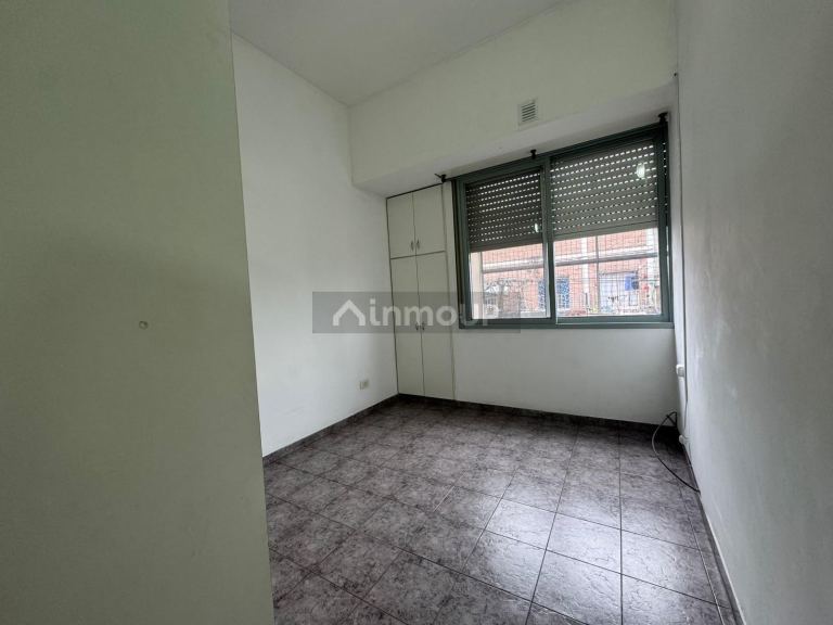 Departamento en Alquiler en Moron, G.B.A. Zona Oeste