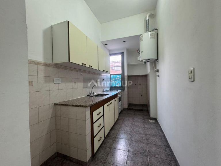 Departamento en Alquiler en Moron, G.B.A. Zona Oeste