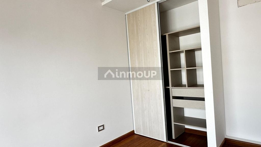 Departamento en Venta en La Matanza, G.B.A. Zona Oeste
