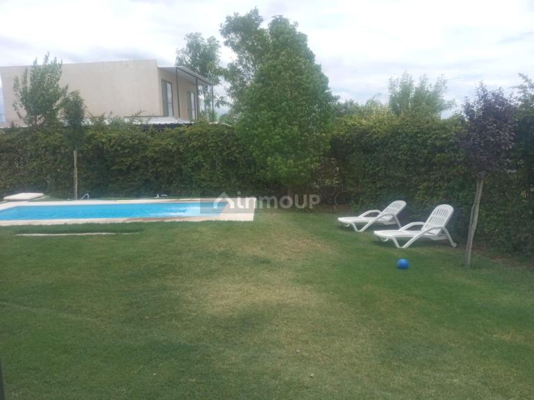 Casa en Venta en Guaymallen, Mendoza