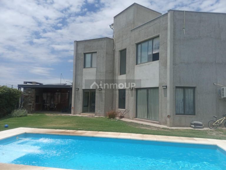 Casa en Venta en Guaymallen, Mendoza