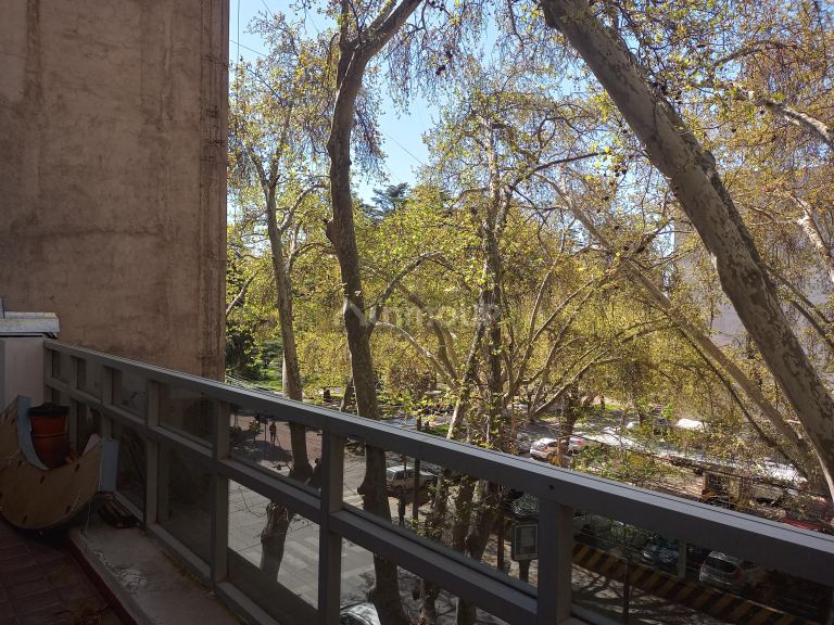 Oficina en Alquiler en Capital, Mendoza