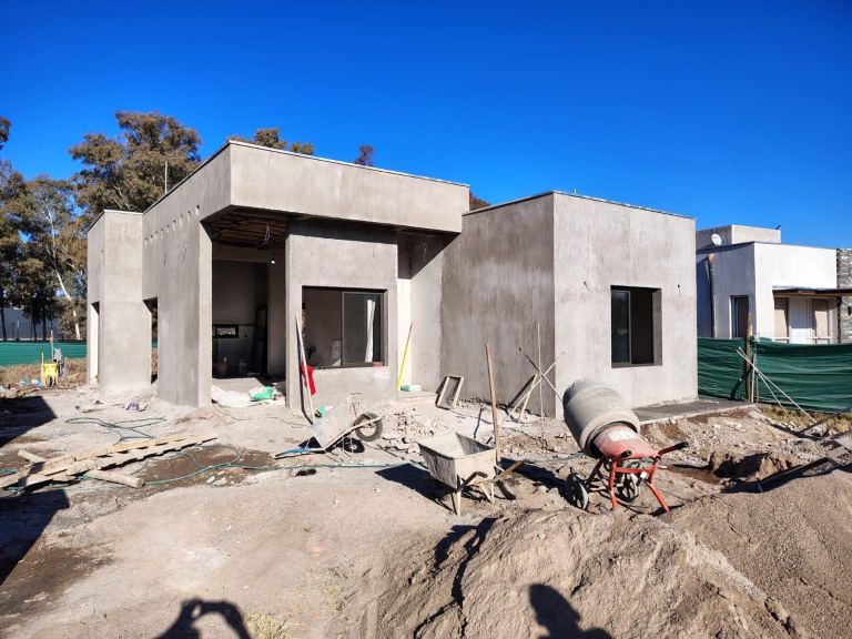 Casa en Venta en Guaymallen, Mendoza