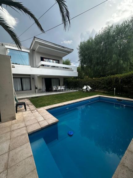 Casa en Venta en Capital, Mendoza