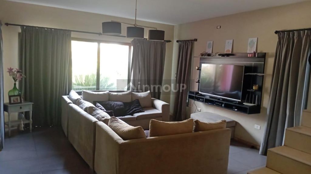 Casa en Venta en Guaymallen, Mendoza