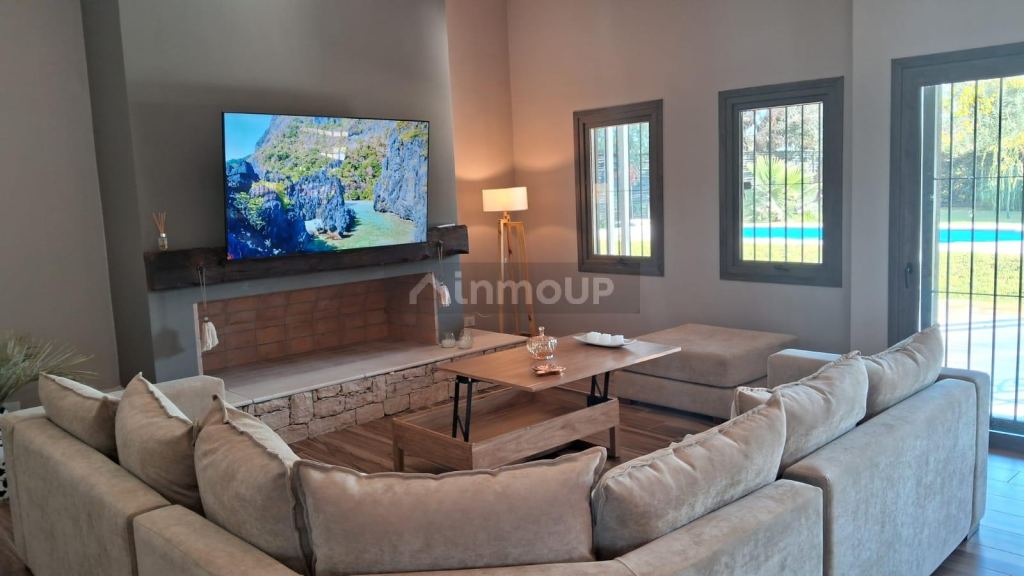 Casa en Venta en Maipu, Mendoza