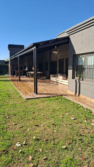 Casa en Venta en Maipu, Mendoza