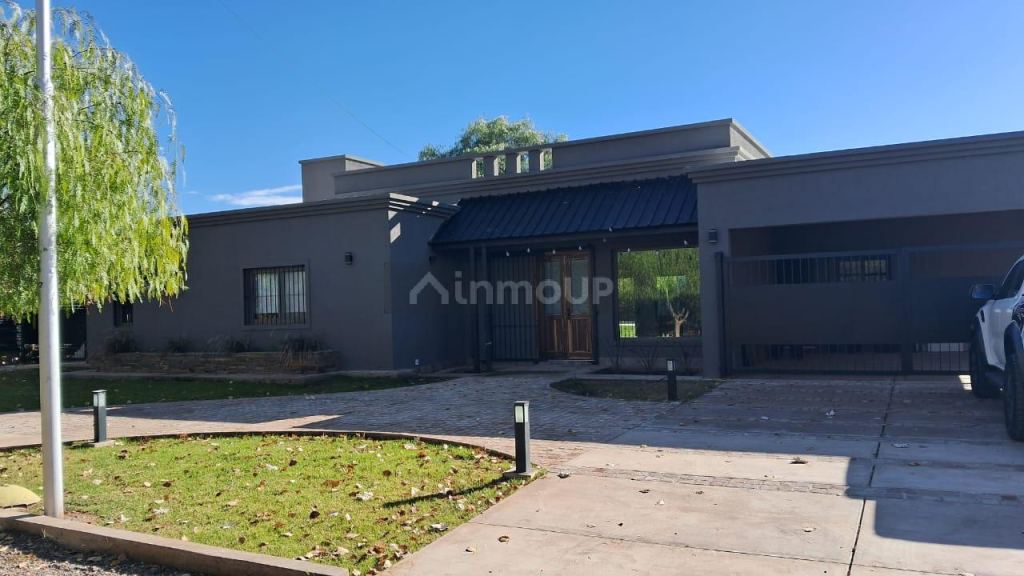 Casa en Venta en Maipu, Mendoza