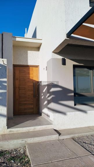 Duplex en Venta en Maipu, Mendoza