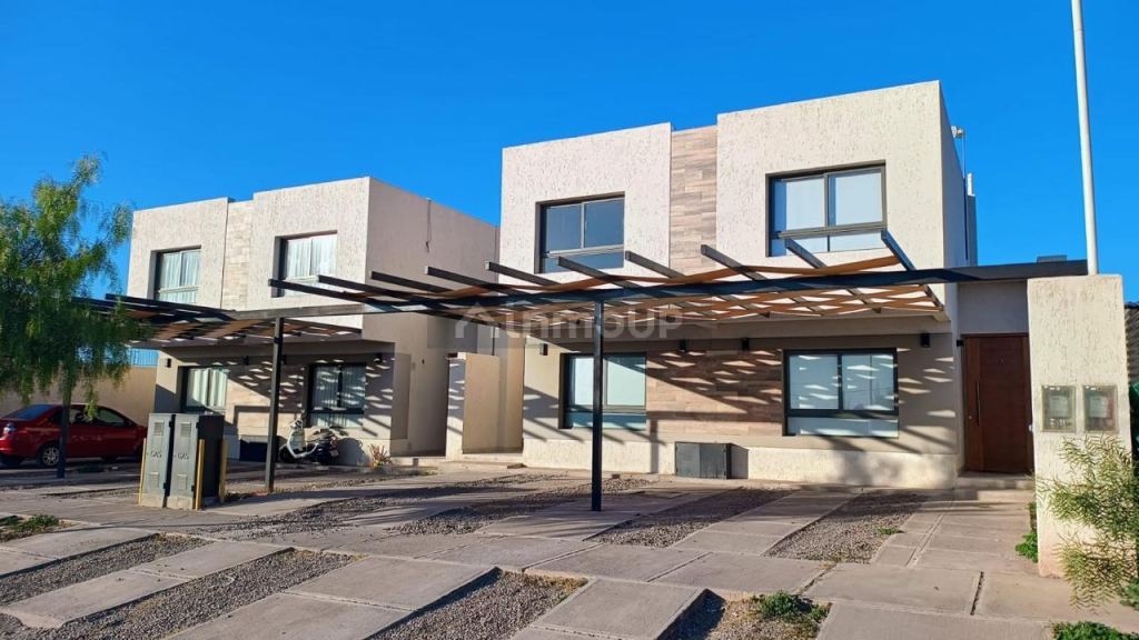 Duplex en Venta en Maipu, Mendoza