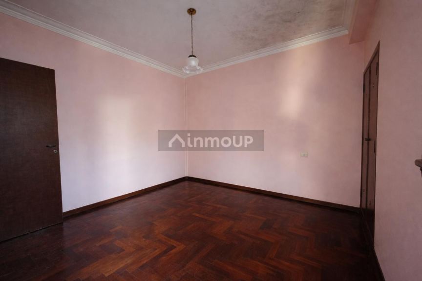 P H en Venta en Flores, Capital Federal