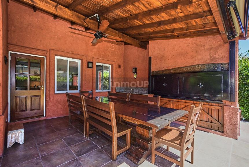 Casa en Venta en Pilar, G.B.A. Zona Norte