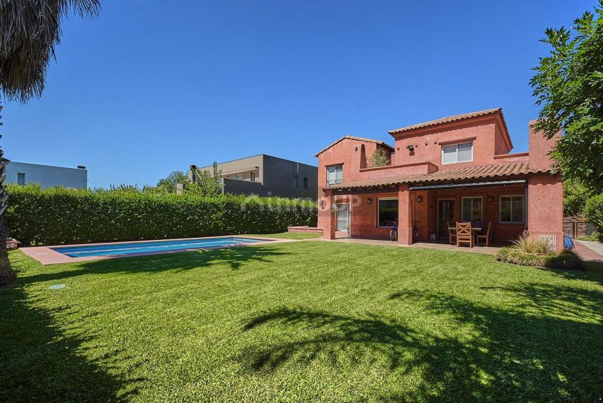Casa en Venta en Pilar, G.B.A. Zona Norte