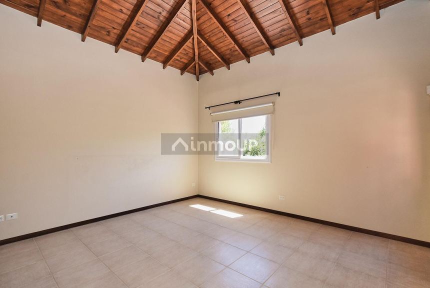Casa en Venta en Pilar, G.B.A. Zona Norte