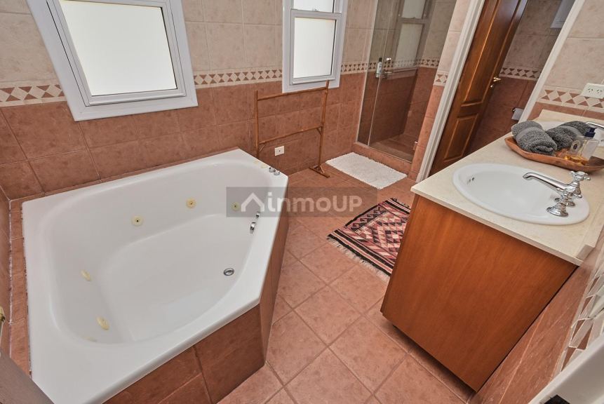 Casa en Venta en Pilar, G.B.A. Zona Norte