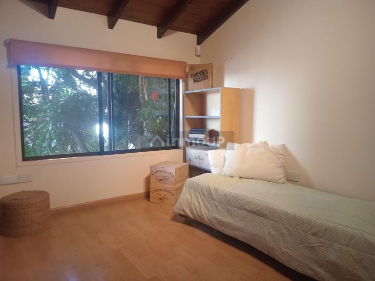 Casa en Venta en Vicente Lopez, G.B.A. Zona Norte