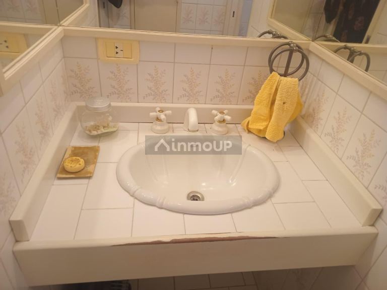 Casa en Venta en Vicente Lopez, G.B.A. Zona Norte