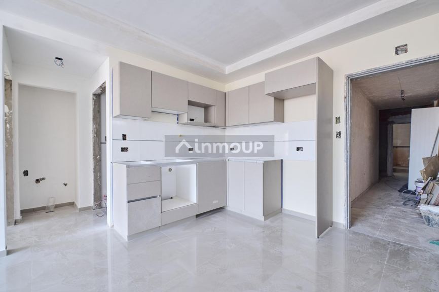 Departamento en Venta en Monte Castro, Capital Federal