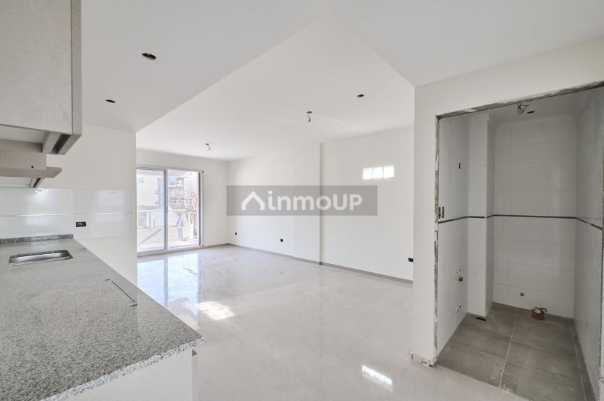 Departamento en Venta en Monte Castro, Capital Federal