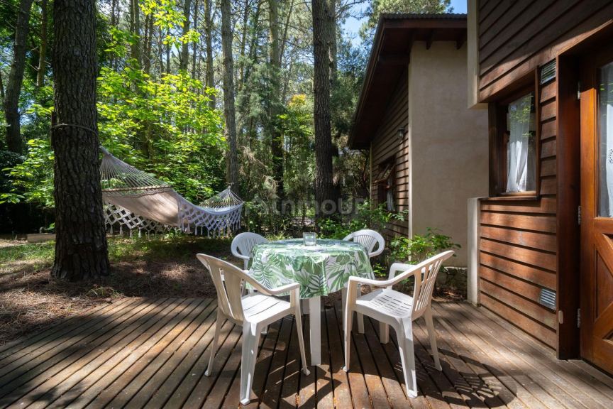 Casa en Venta en Villa Gesell, Buenos Aires Costa Atlantica