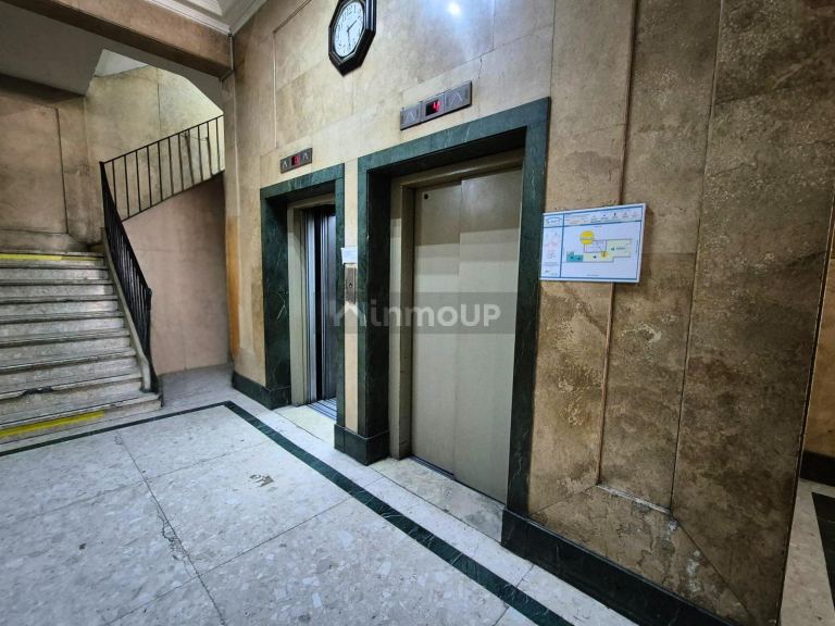 Oficina en Venta en Balvanera, Capital Federal
