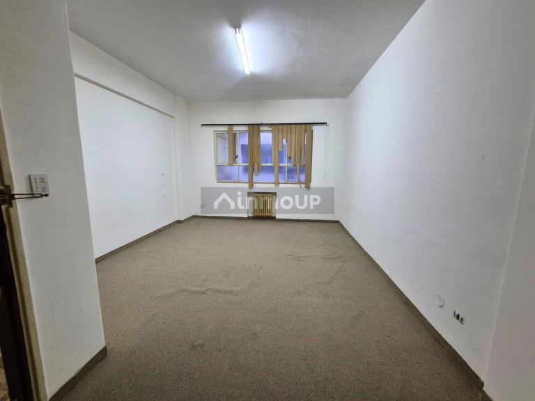 Oficina en Venta en Balvanera, Capital Federal
