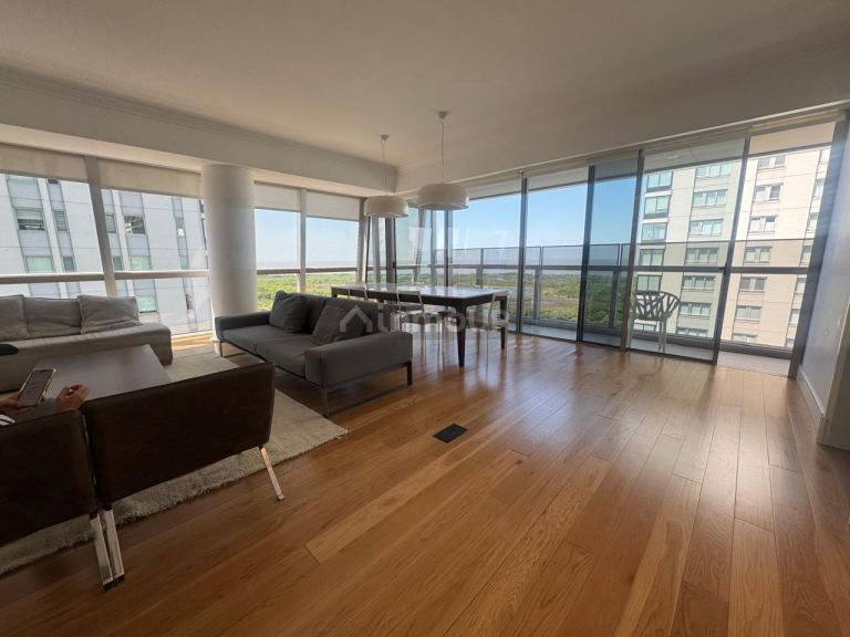 Departamento en Alquiler en Puerto Madero, Capital Federal