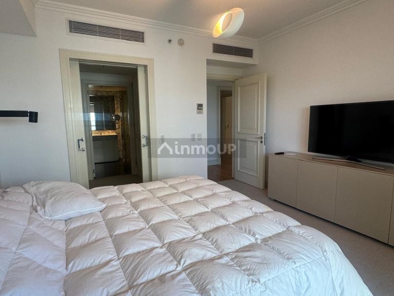 Departamento en Alquiler en Puerto Madero, Capital Federal