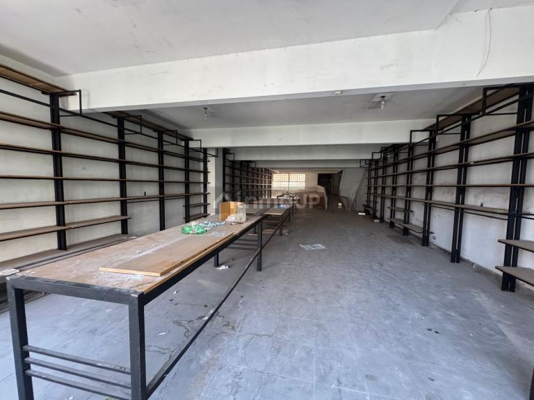 Local Comercial en Venta en Once, Capital Federal